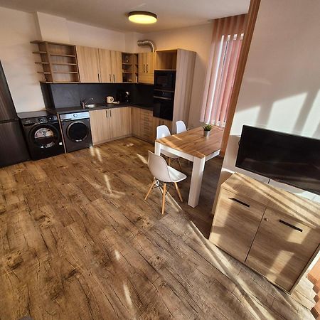 Apartman Ttt ブルガス エクステリア 写真