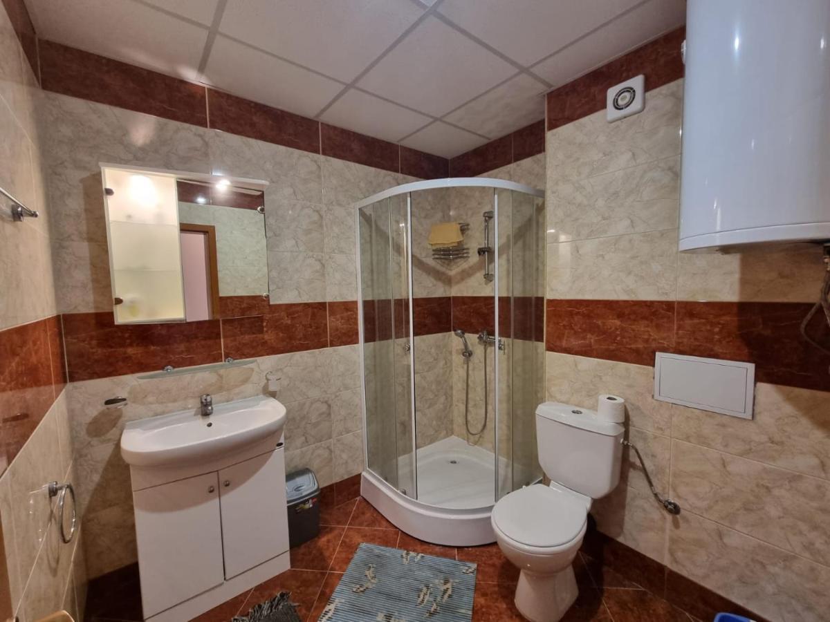 Apartman Ttt ブルガス エクステリア 写真