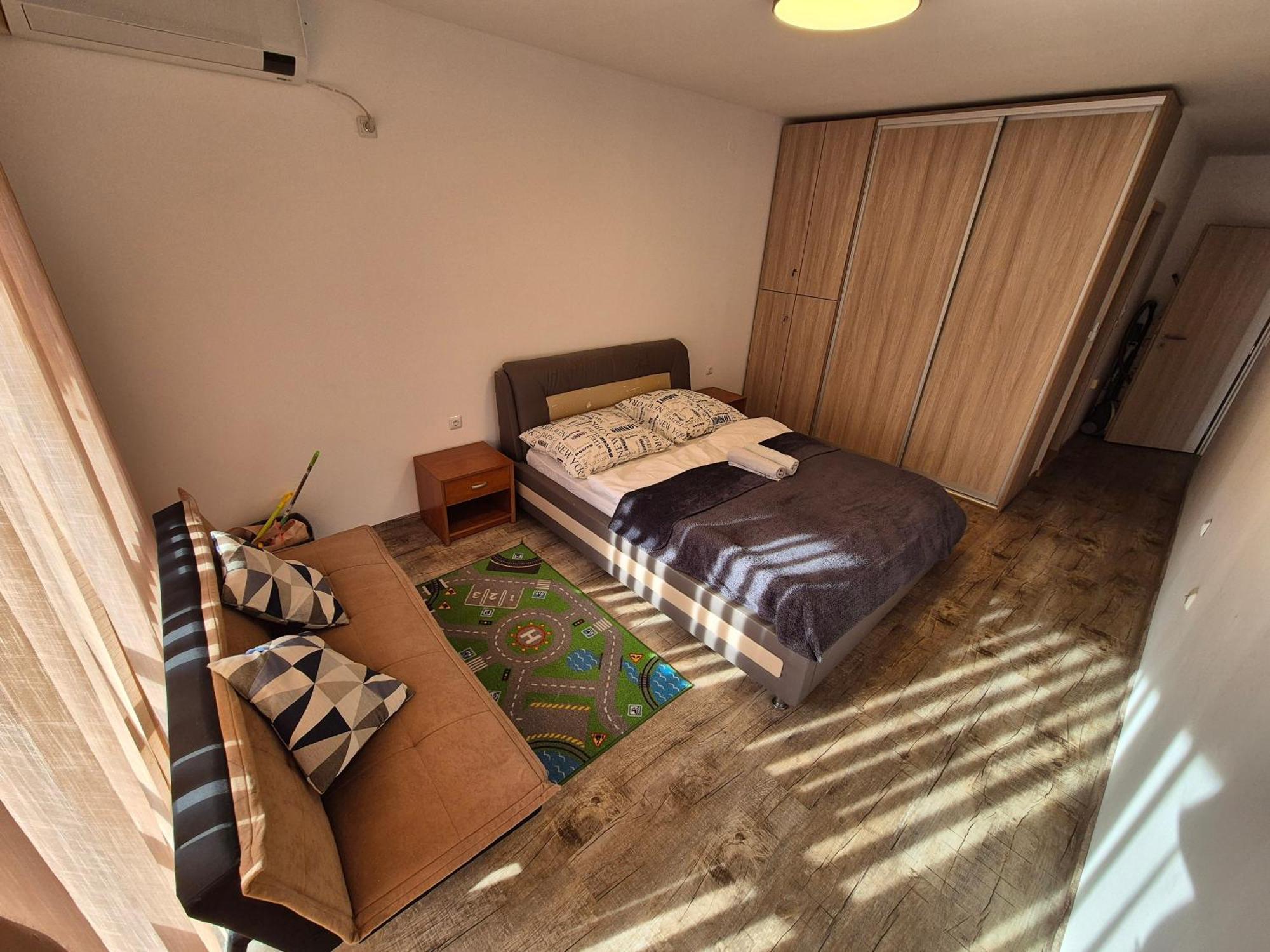 Apartman Ttt ブルガス エクステリア 写真